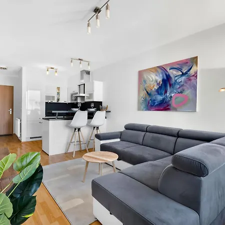 Sky At Tri Veze - Ac & Parking Daire